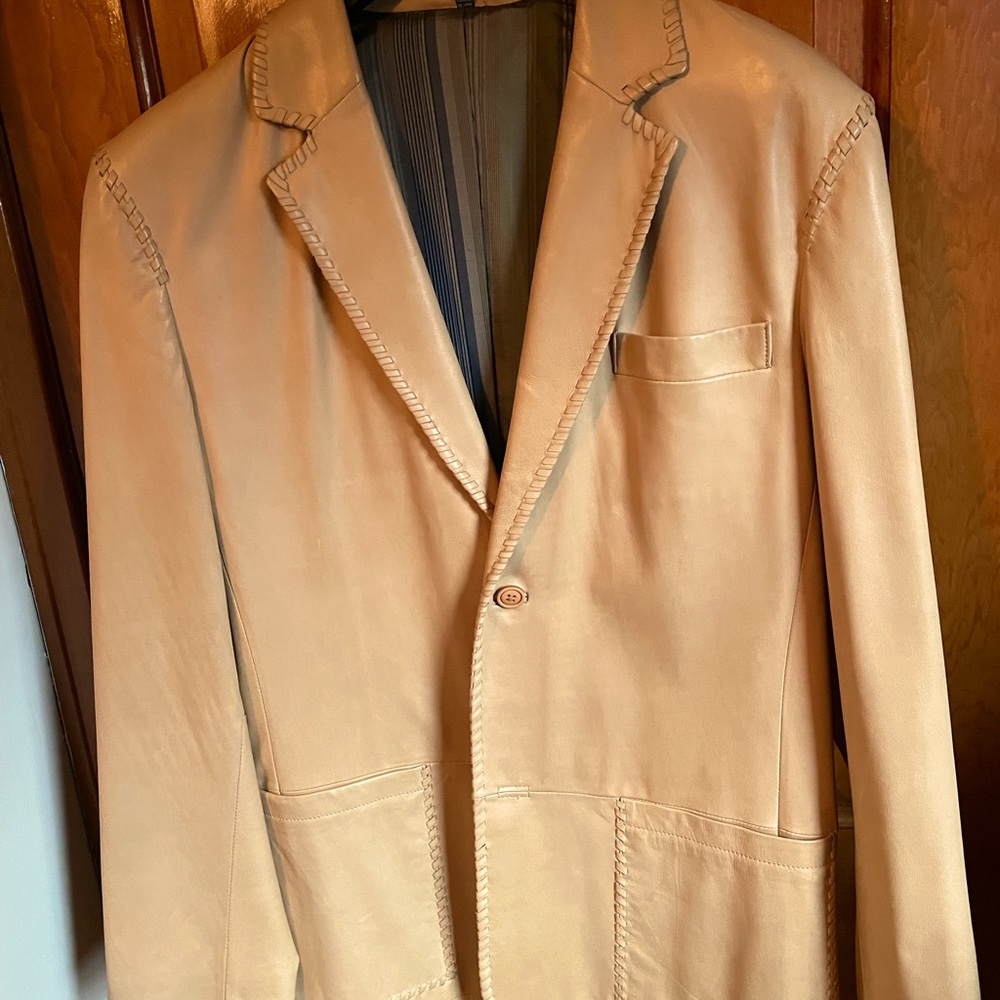 Men’s leather jacket size 42 by Jhane Barnes